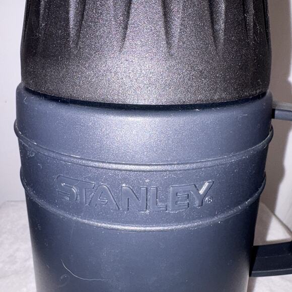 Stanley Heatkeeper Insulated Thermos Food Jar 17oz Black Hot Cold Microwave Safe - Picture 4 of 8
